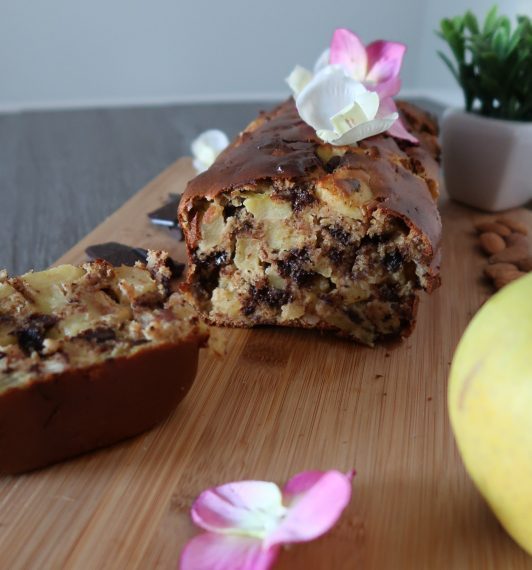 Cake Pommes Amandes et Chocolat
