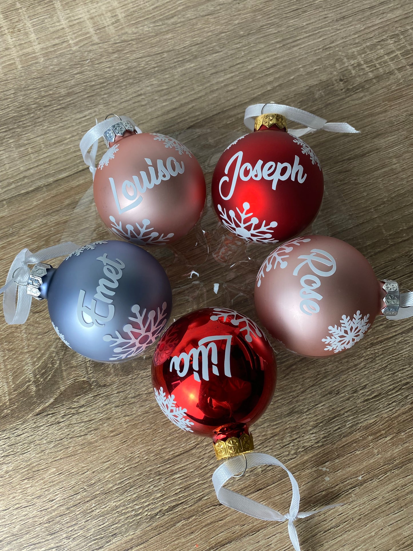 Boule Prénom avec flocons