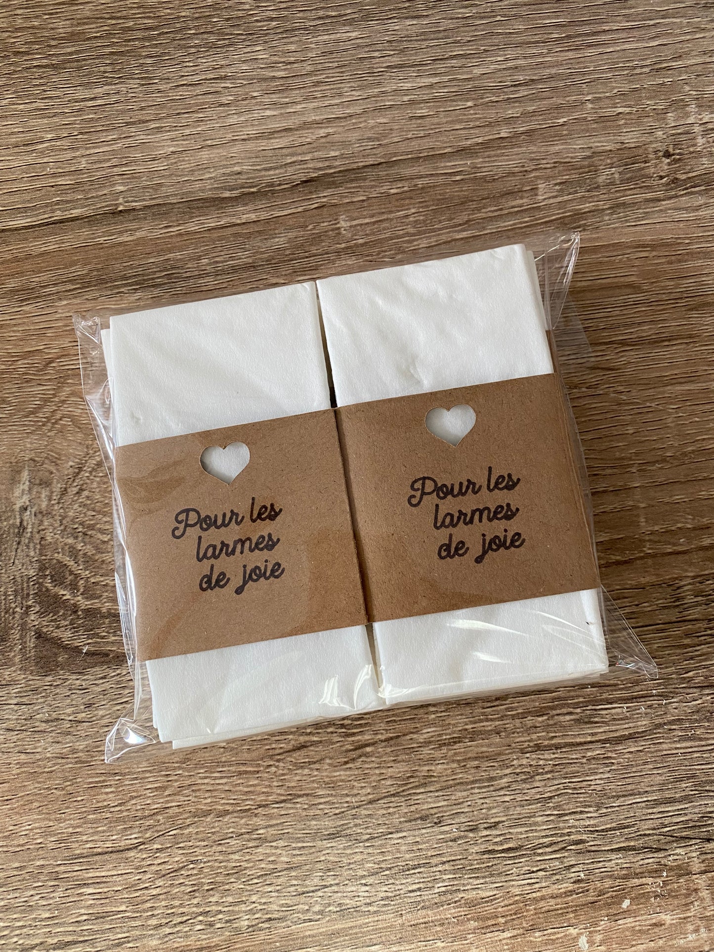 Mouchoirs « Larme de joie » écriture manuscrite