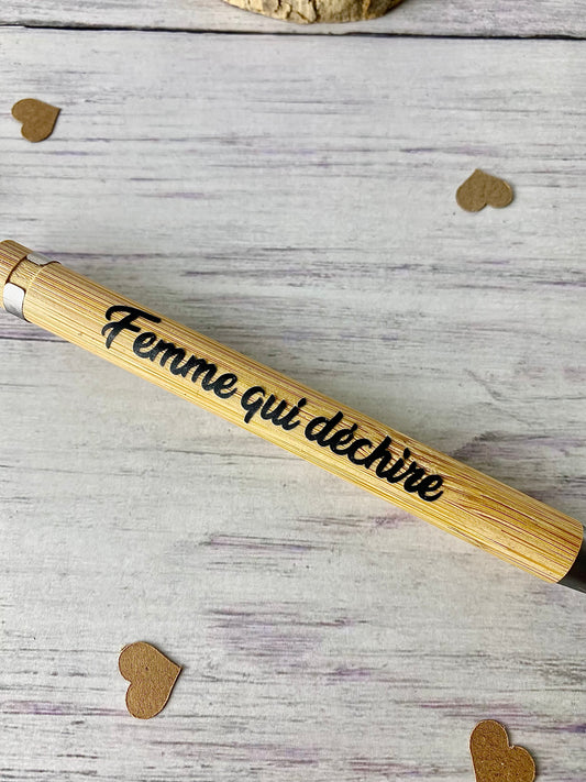 Stylo « Femme qui déchire »