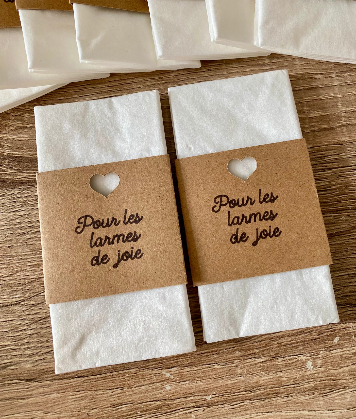 Mouchoirs « Larme de joie » écriture manuscrite