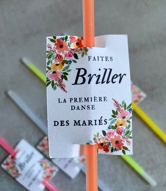 Bâtonnets lumineux + Étiquettes fleurs chic pastels pour ouverture de bal - première danse mariage
