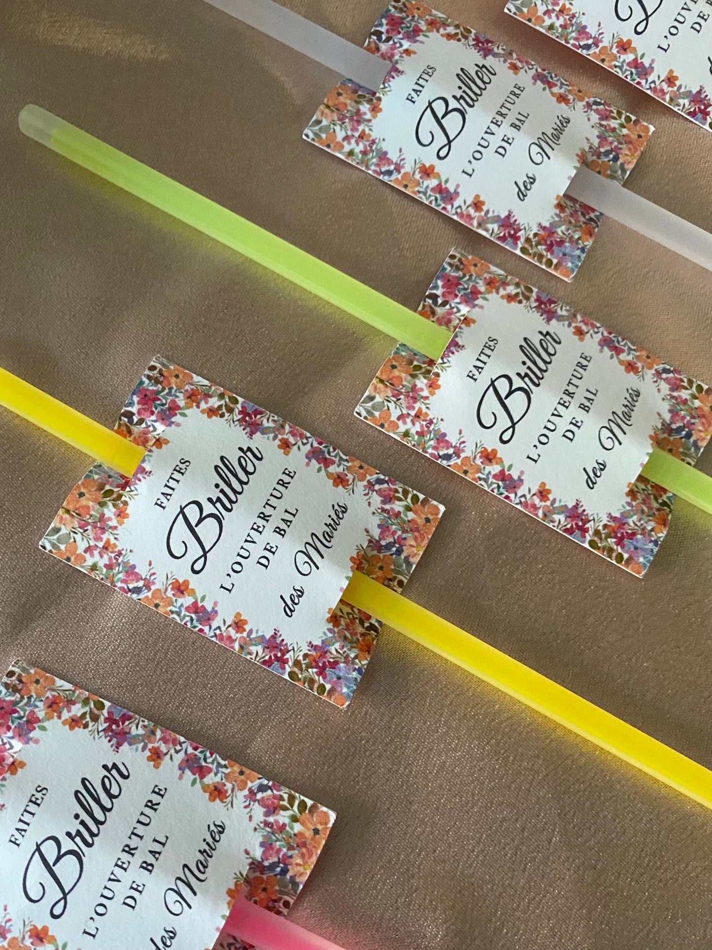 Bâtonnets lumineux à craquer + Étiquettes fleurs multicolores pour ouverture de bal mariage