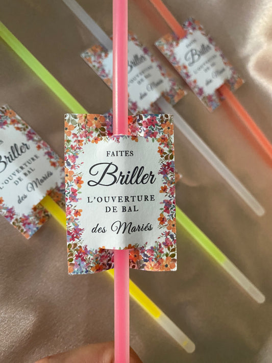 Bâtonnets lumineux à craquer + Étiquettes fleurs multicolores pour ouverture de bal mariage